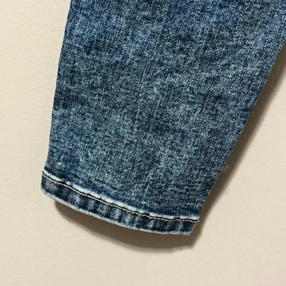 Garage Denim High Rise Distressed Skinny Jeans - Picture 8 of 10
